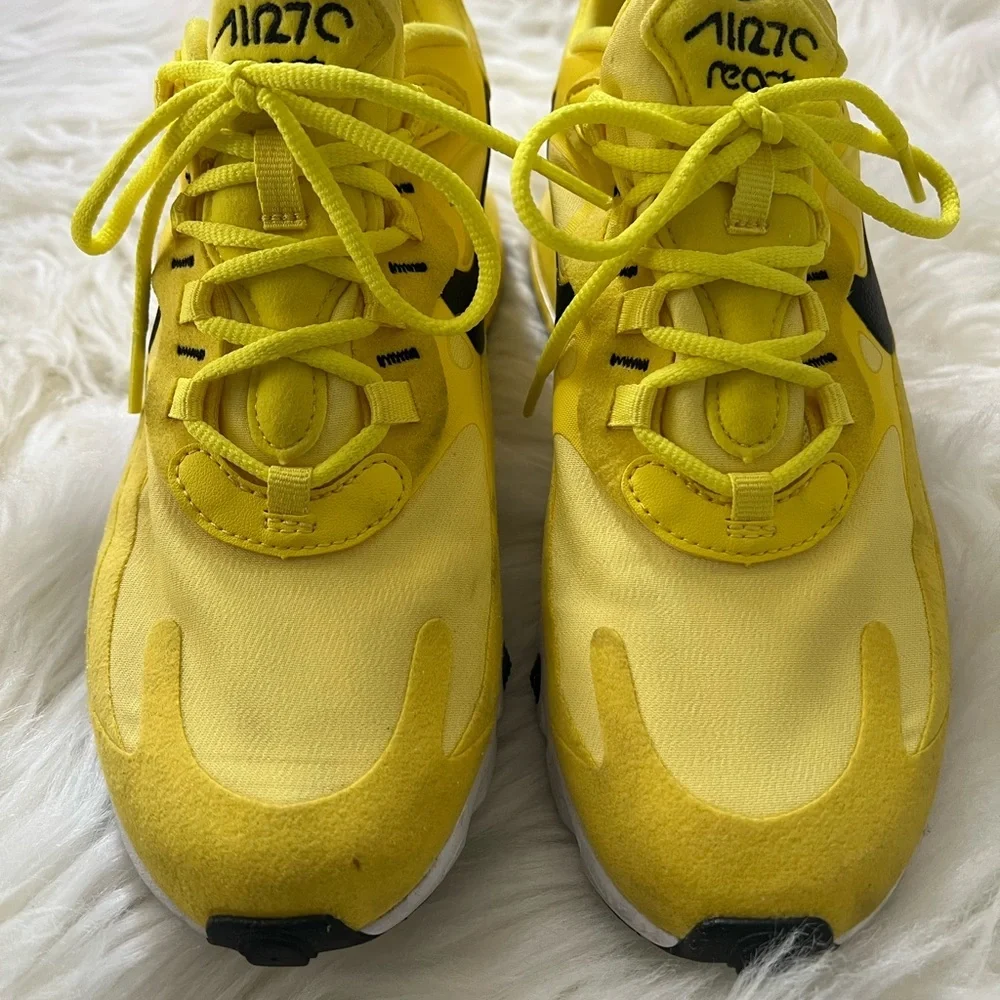 Nike Women’s Air Max 270 React